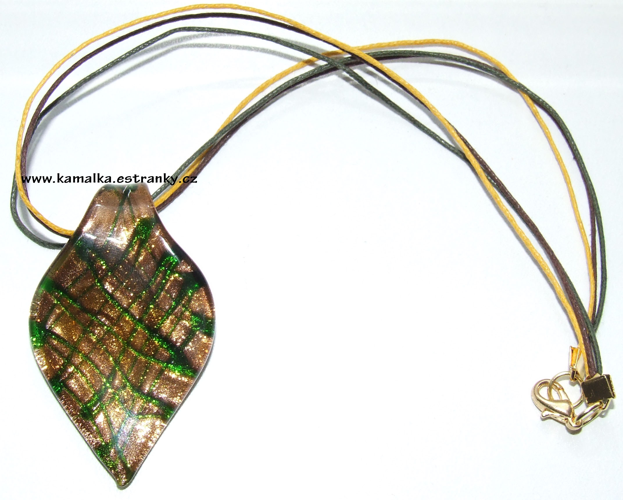 26_hnedo-zelený sklenený prívesok.jpg